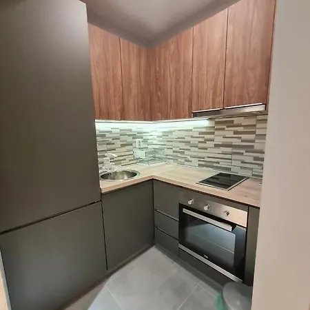 Apartment Marand *